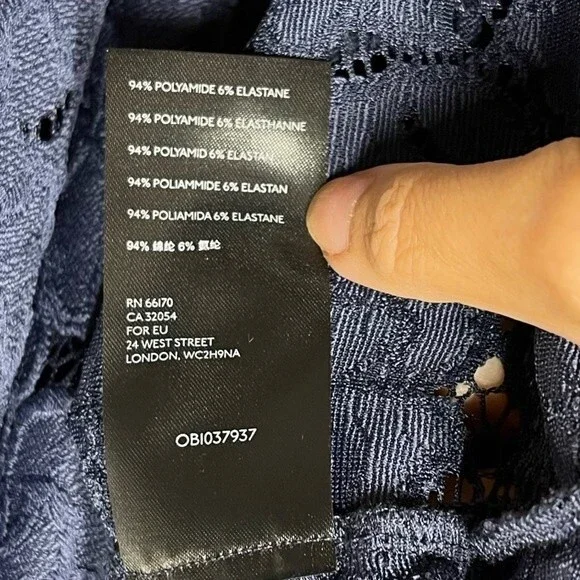 Free People Olivia Lace Tee in Navy M NWT - Picture 10 of 13